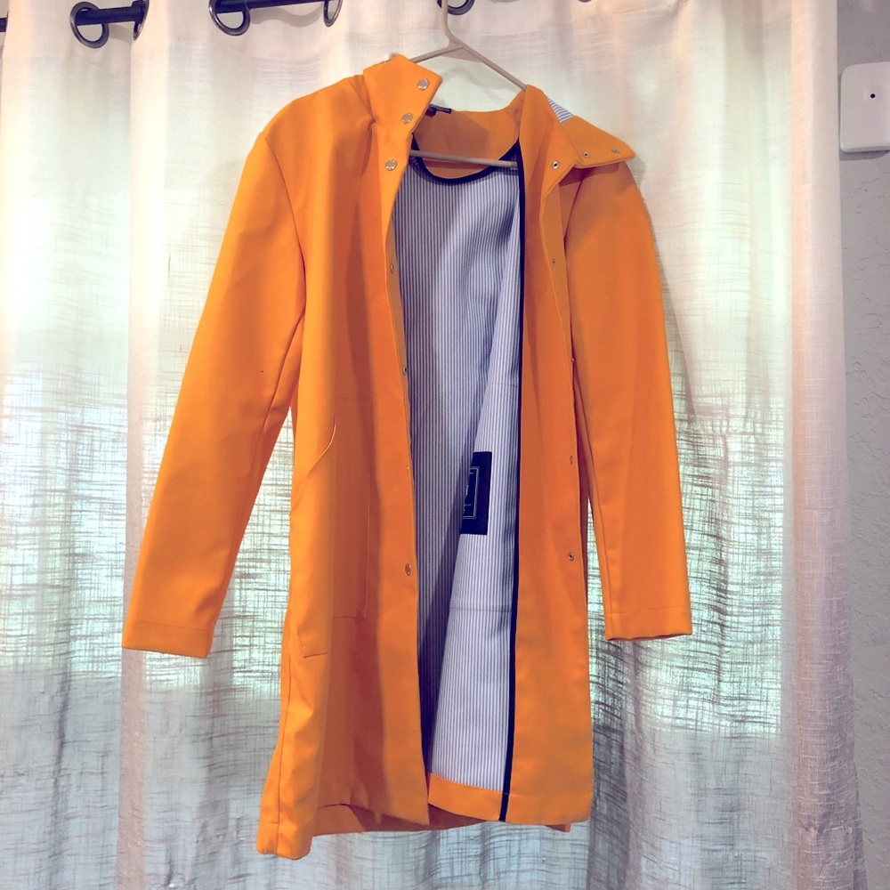 Tommy Hilfiger rain coat